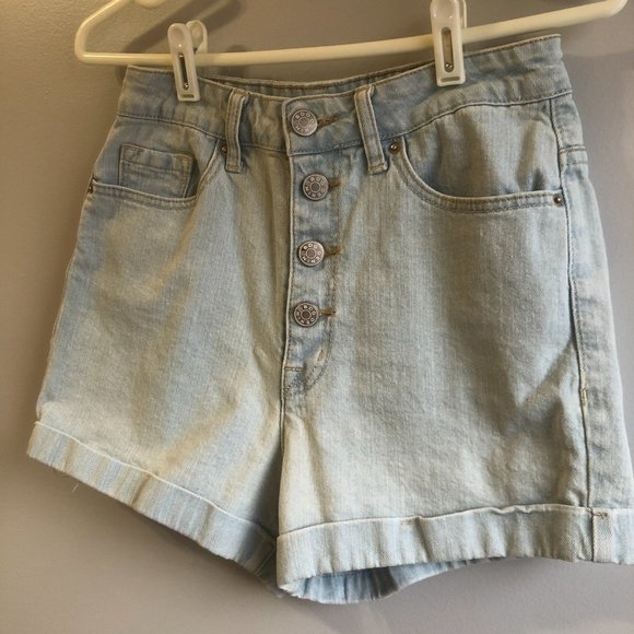 BDG Foxy Jean Short - Picture 4 of 11